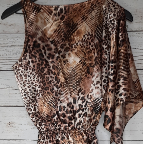 ShapeFx animal print blouse nwt - Picture 4 of 6